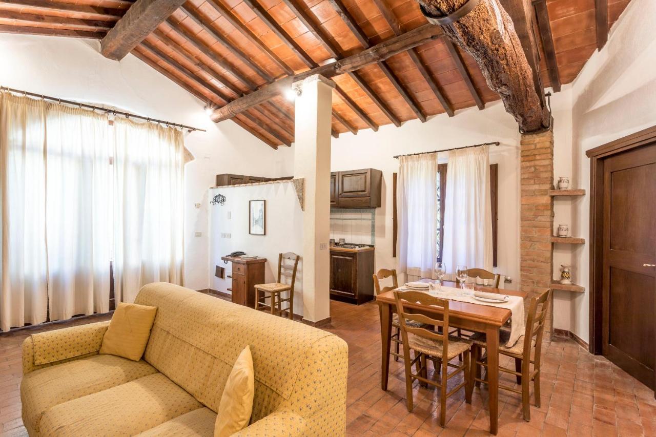 Гостевой дом Borgo Il Poggiaccio Residenza D'Epoca Совичилле Экстерьер фото